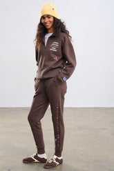 Spodnie dresowe Watching Friends