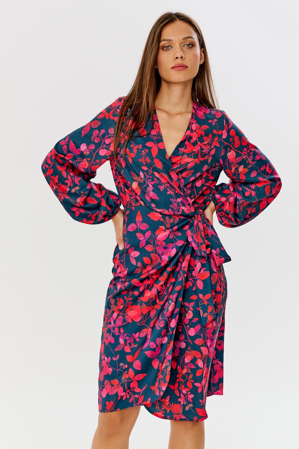 naoko sukienka midi z wiskozy w nadruk kwiatów