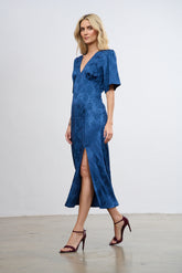 Sukienka midi Embrace the Night