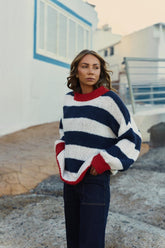 Sweter Fade Into You