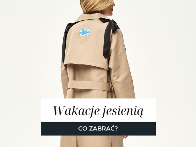 Kobieta w klasycznym trenczu, stylizacja na jesienny wyjazd.
