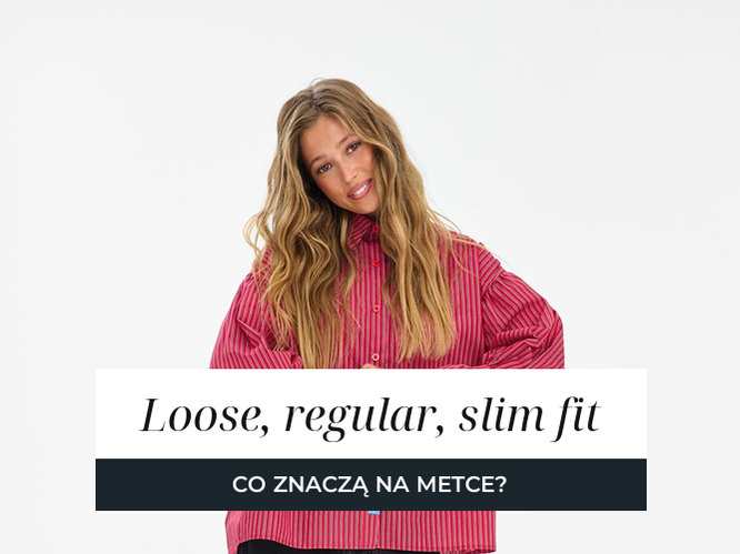 Koszula w kroju loose fit w malinowe prążki, trzy ujęcia studyjne