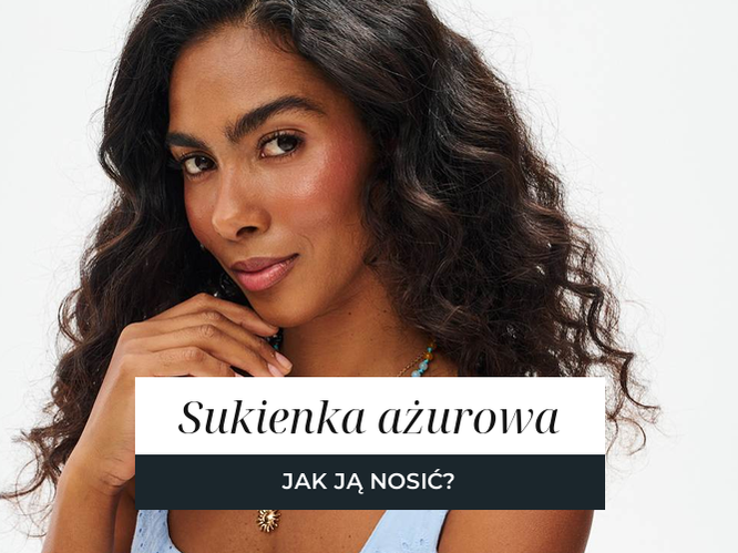 Kobieta w ażurowej sukience midi w naturalnym odcieniu, letnia stylizacja z dzianiny o fakturze ażuru.