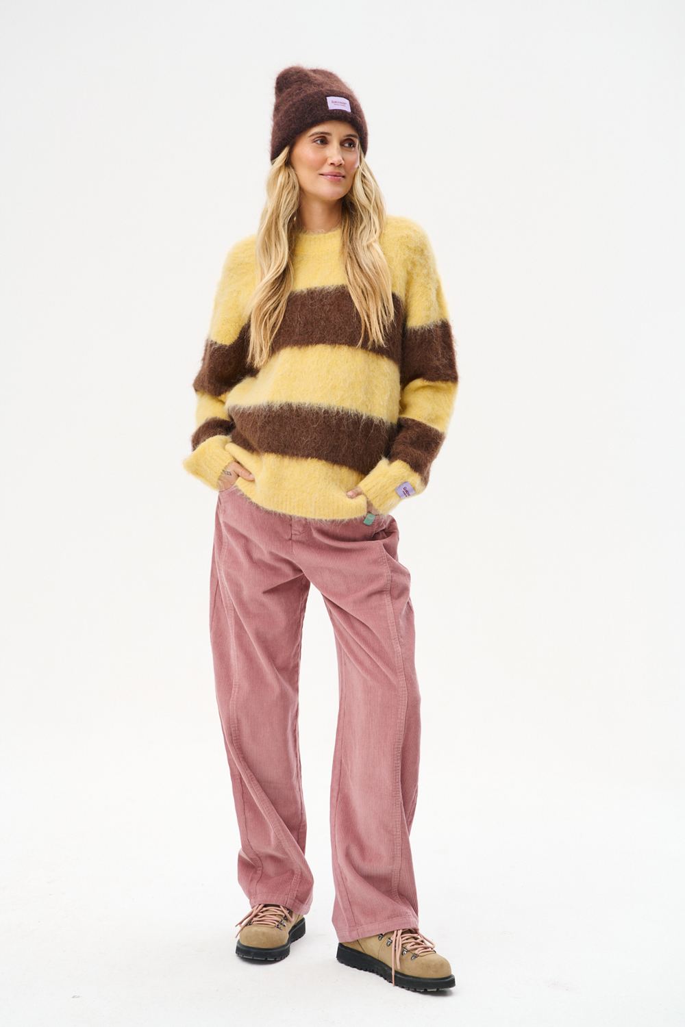 Sweter z wełną Creme Brulee