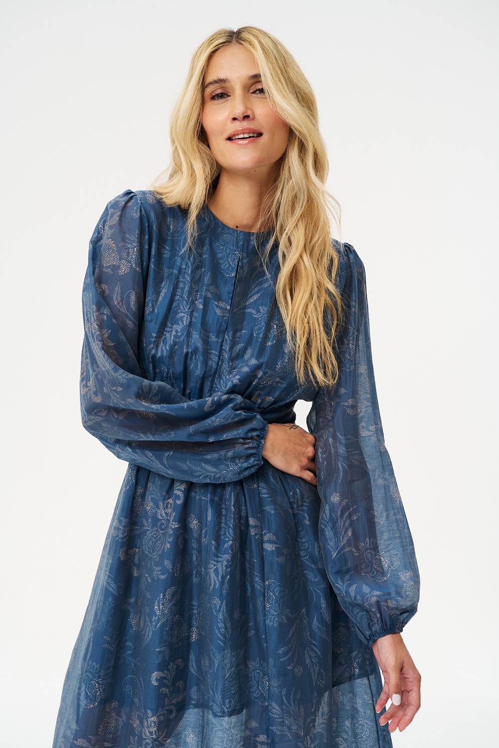 Sukienka midi Falling For Florals