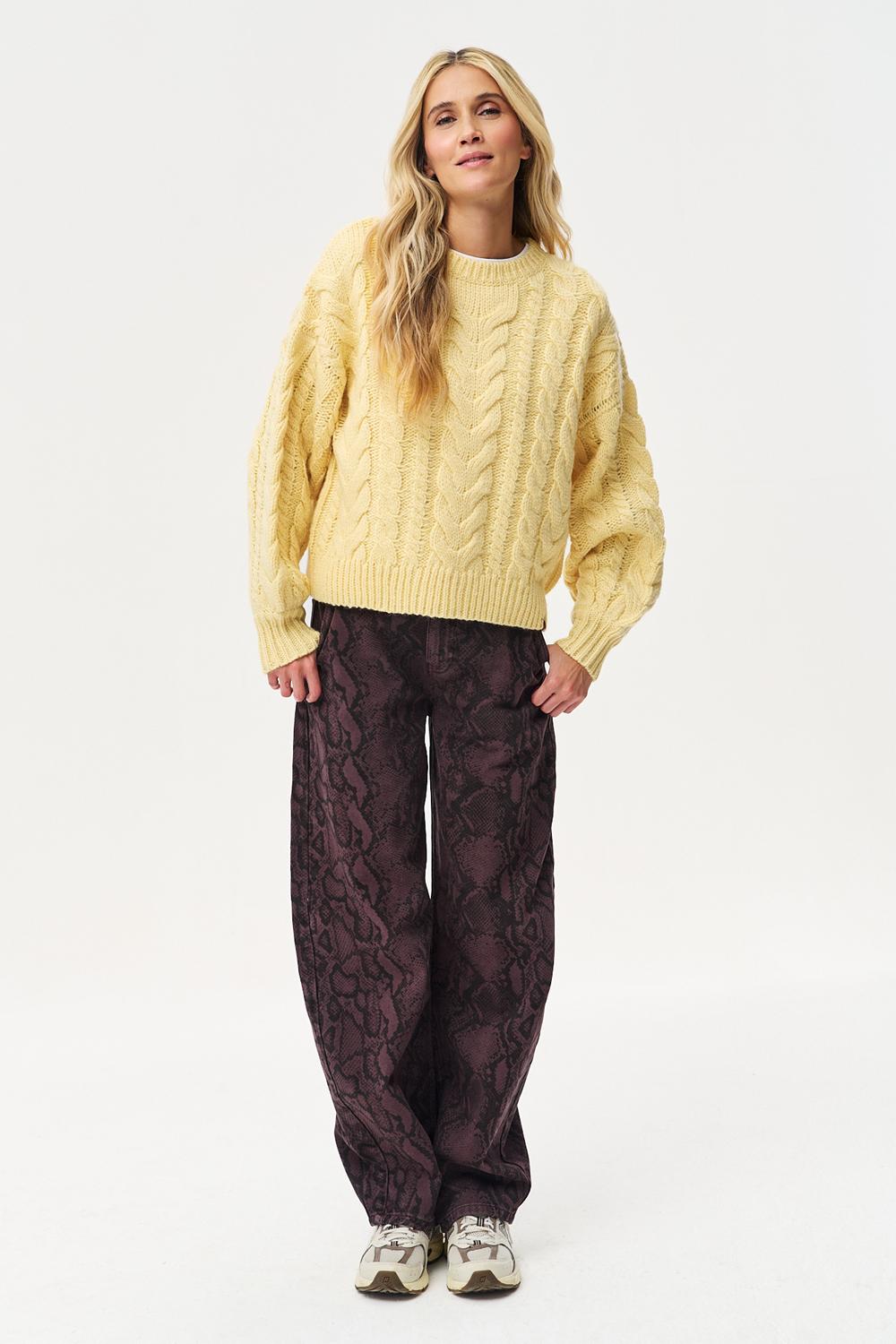 Sweter z wełną Mimosa