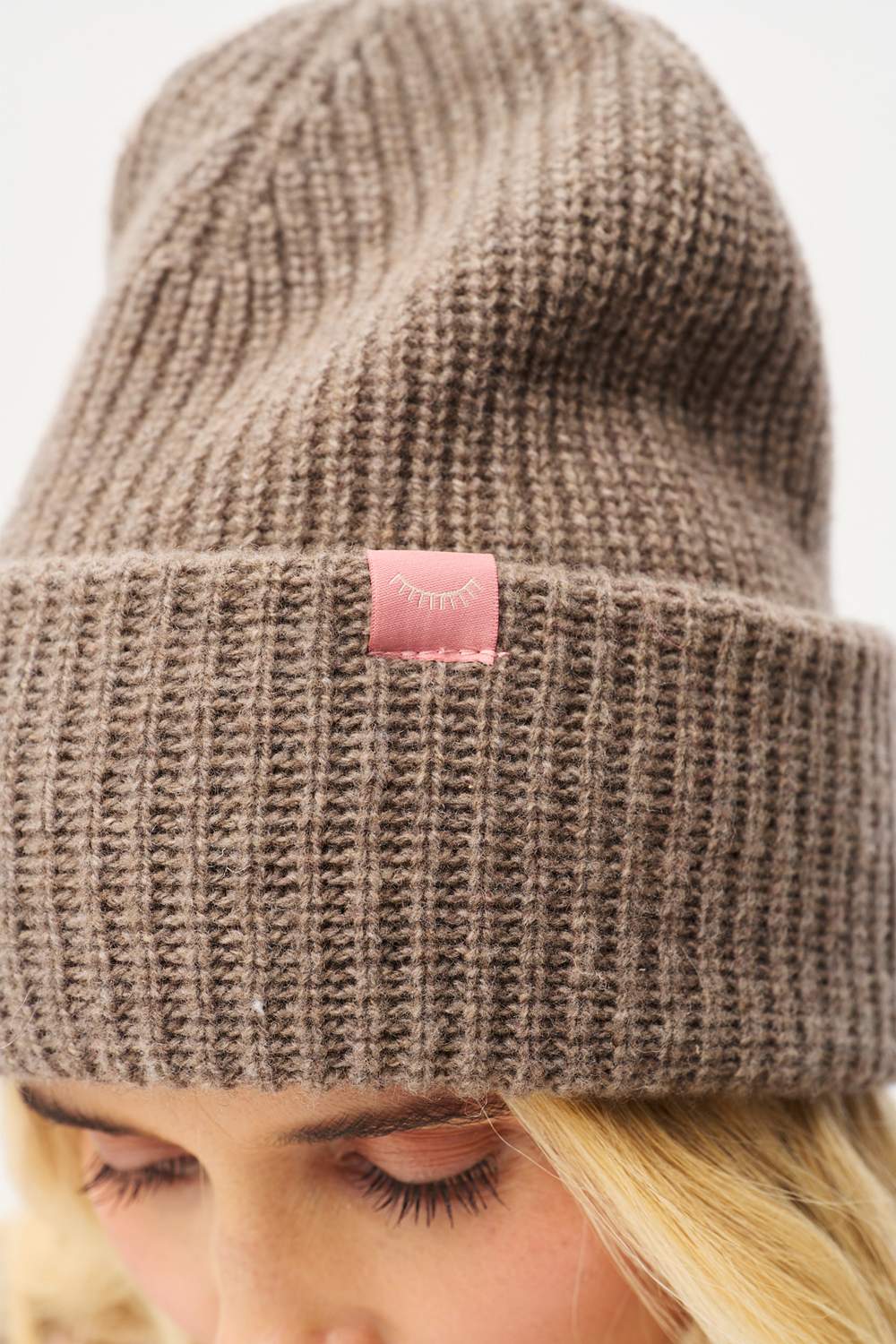 Czapka beanie z kaszmirem Nutmeg Cookie