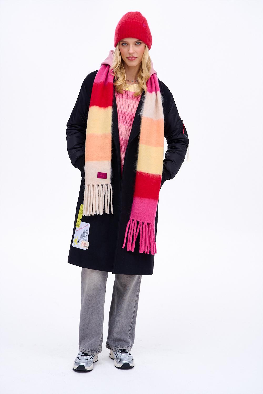 Pinajun Pikowana kurtka z kapturem