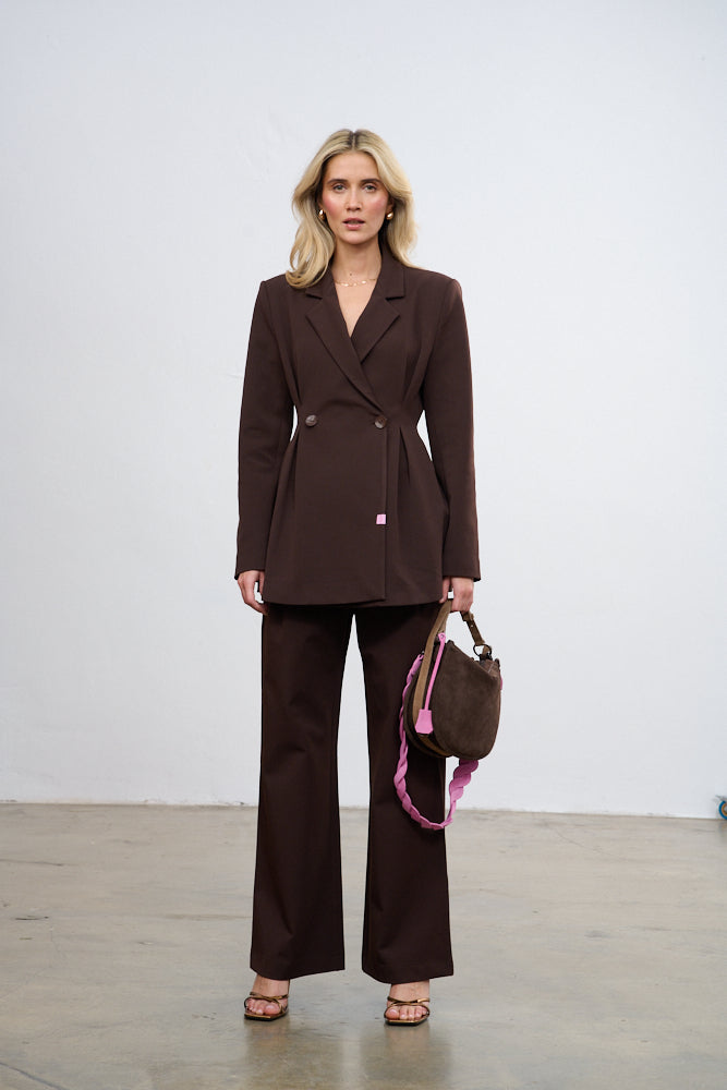 Marynarka taliowana Brown Muse
