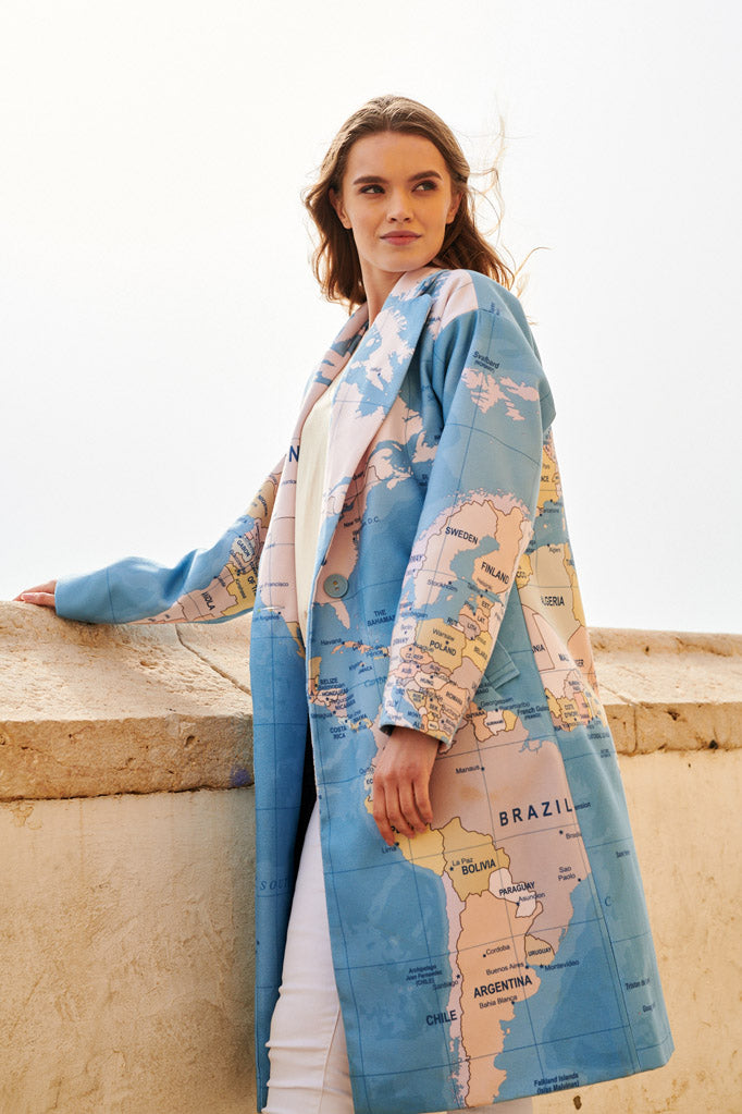 Oversize'owy plaszcz whole wide world (2)